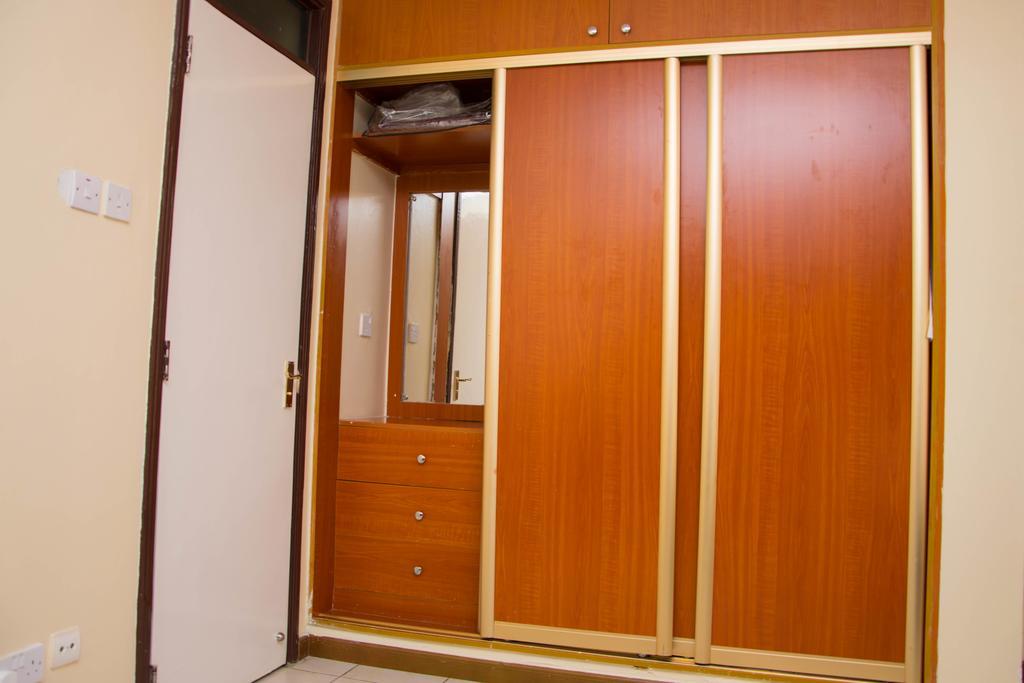 Mani'S Home Away From Home Nairobi Buitenkant foto