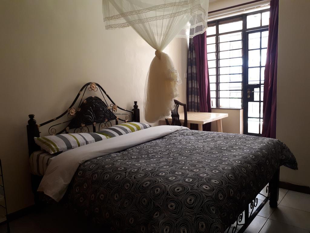 Mani'S Home Away From Home Nairobi Buitenkant foto