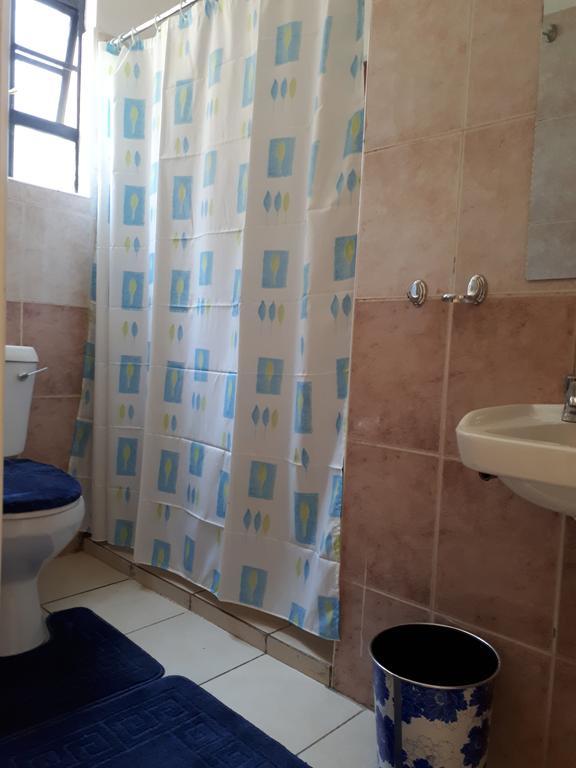 Mani'S Home Away From Home Nairobi Buitenkant foto