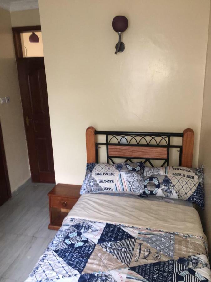 Mani'S Home Away From Home Nairobi Buitenkant foto