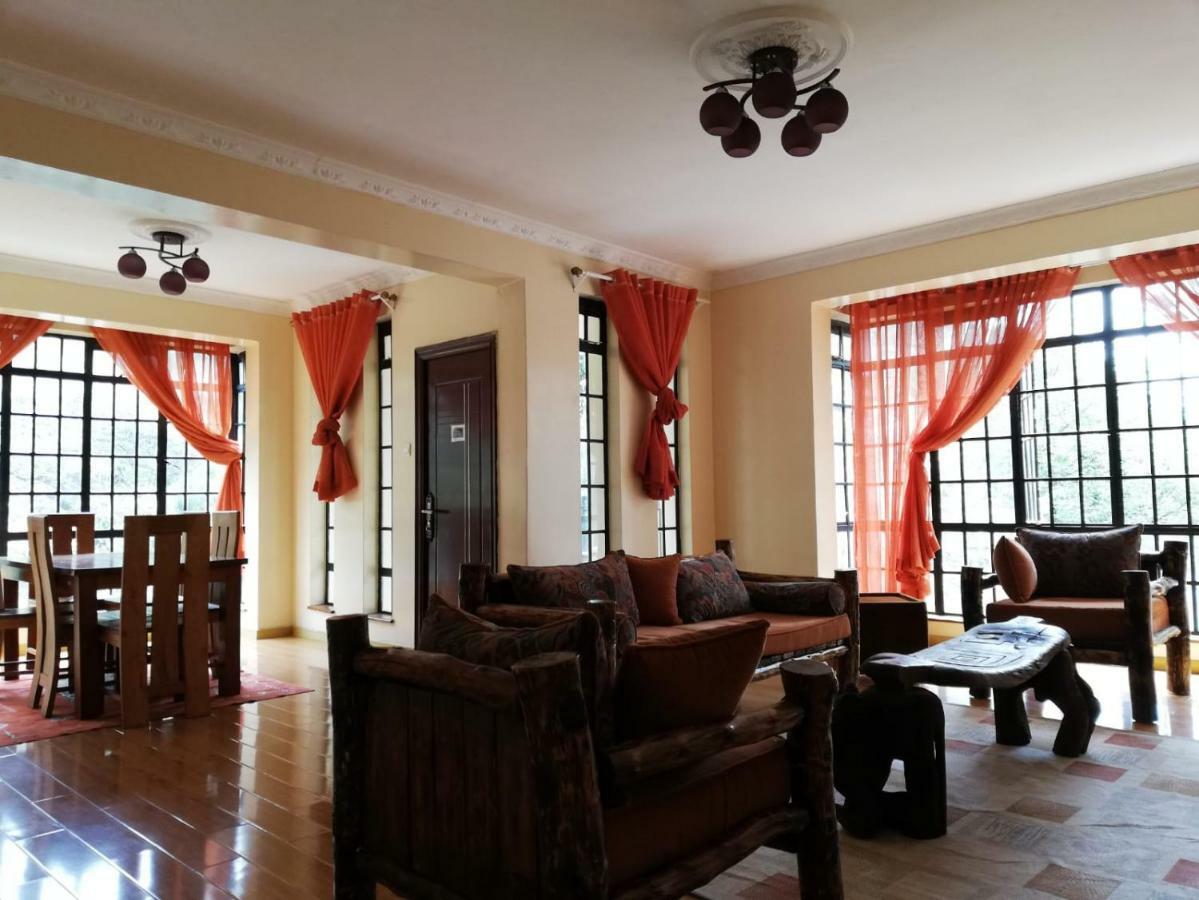 Mani'S Home Away From Home Nairobi Buitenkant foto