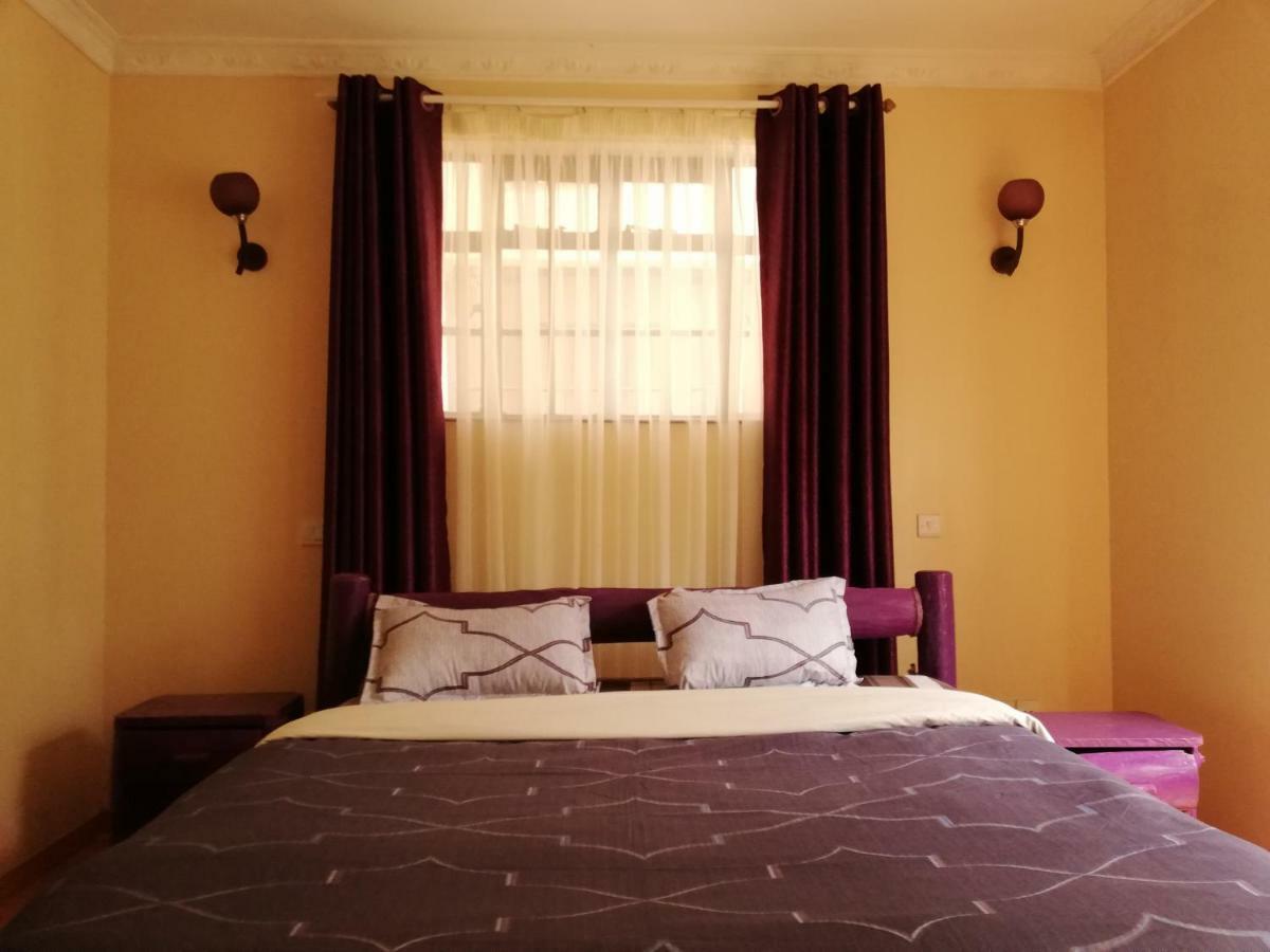 Mani'S Home Away From Home Nairobi Buitenkant foto